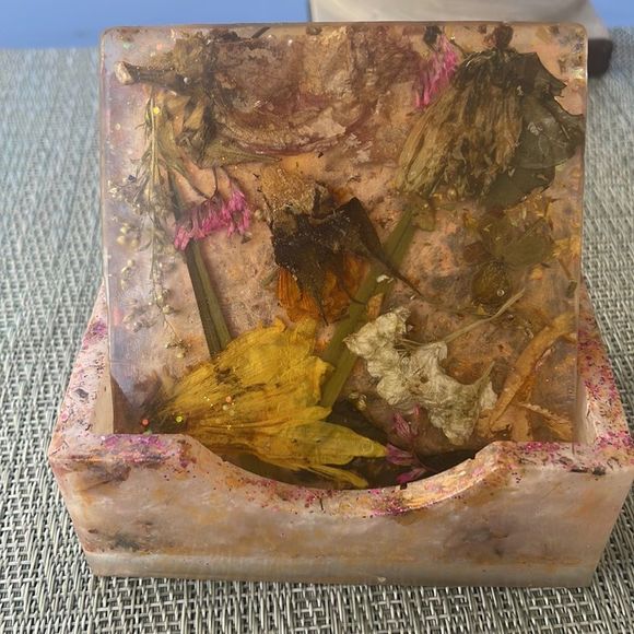 Handmade Pressed Flower Coaster Set and Holder Square Sunny - Picture 17 of 17